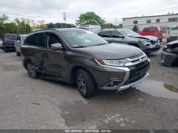  Salvage Mitsubishi Outlander