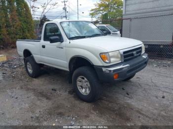  Salvage Toyota Tacoma