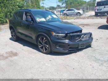  Salvage Volvo XC40