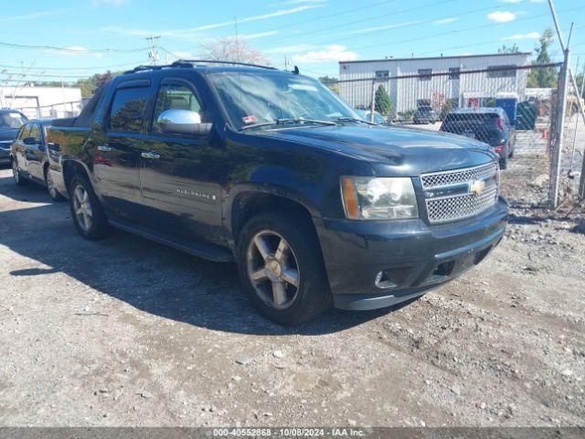  Salvage Chevrolet Avalanche 1500