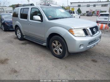  Salvage Nissan Pathfinder