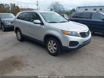  Salvage Kia Sorento