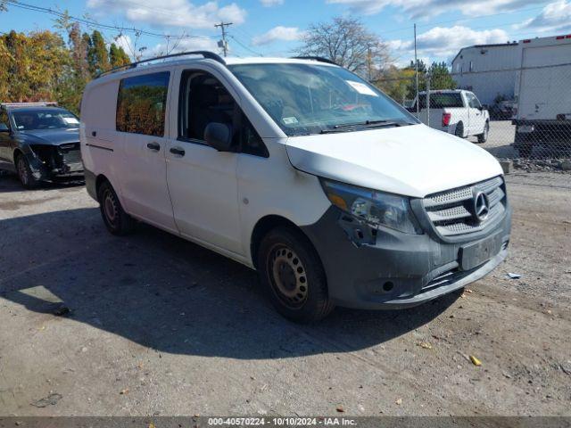  Salvage Mercedes-Benz Metris