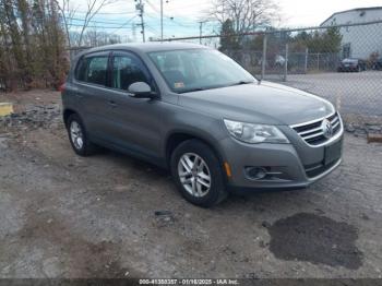  Salvage Volkswagen Tiguan