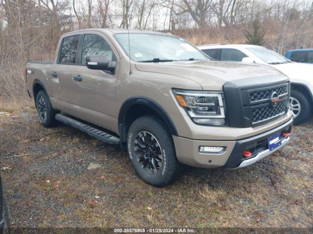  Salvage Nissan Titan