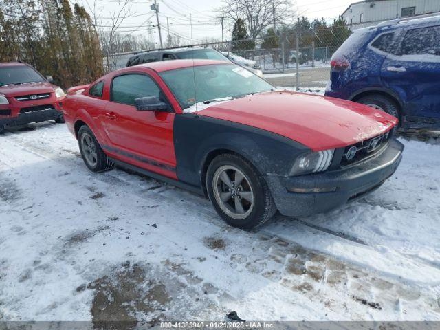  Salvage Ford Mustang