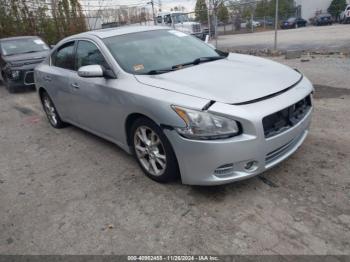  Salvage Nissan Maxima