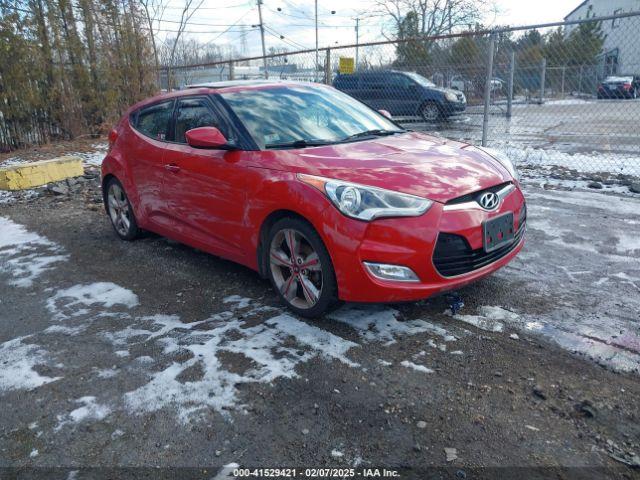  Salvage Hyundai VELOSTER