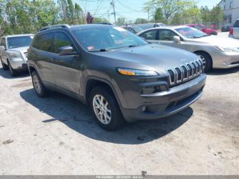  Salvage Jeep Cherokee