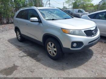  Salvage Kia Sorento