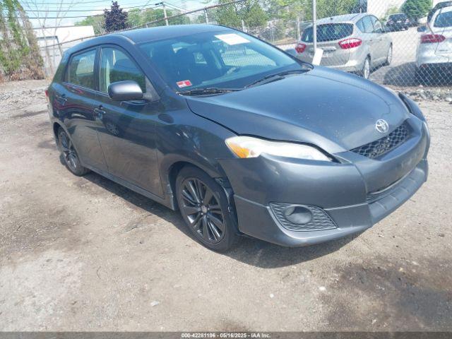  Salvage Toyota Matrix
