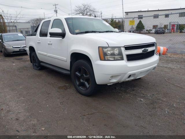  Salvage Chevrolet Avalanche 1500