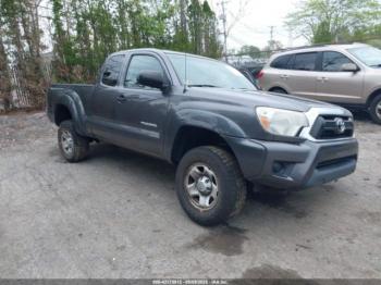  Salvage Toyota Tacoma