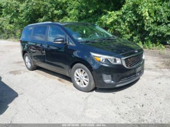 Salvage Kia Sedona