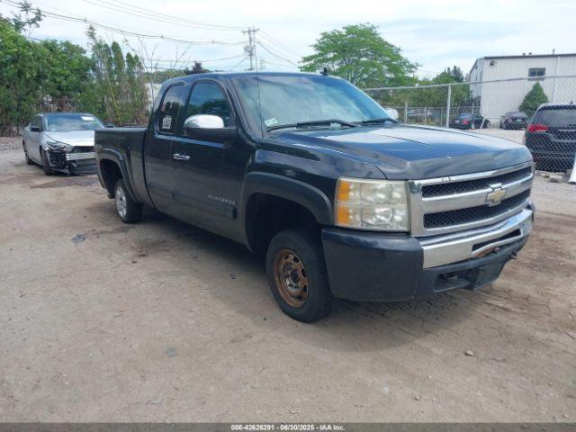  Salvage Chevrolet Silverado 1500