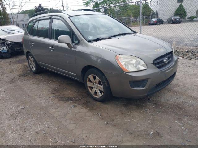  Salvage Kia Rondo