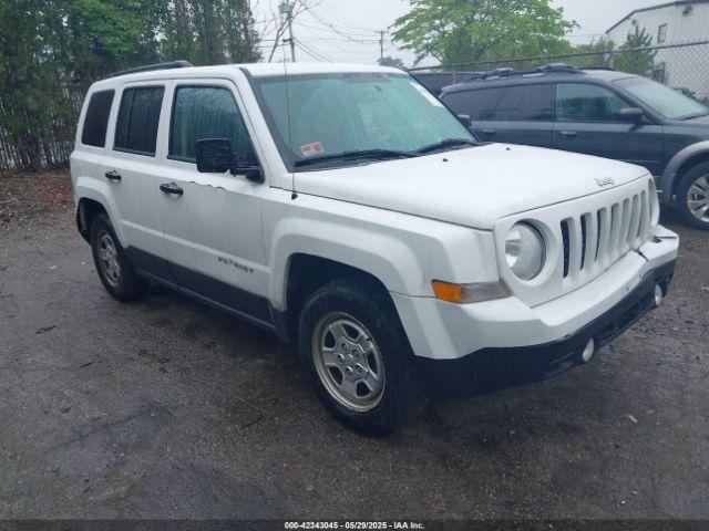  Salvage Jeep Patriot