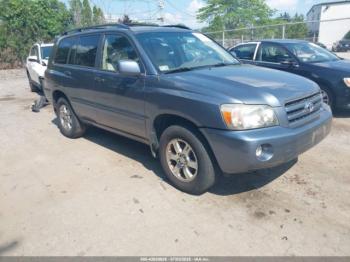  Salvage Toyota Highlander