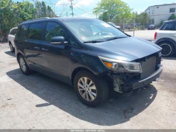 Salvage Kia Sedona