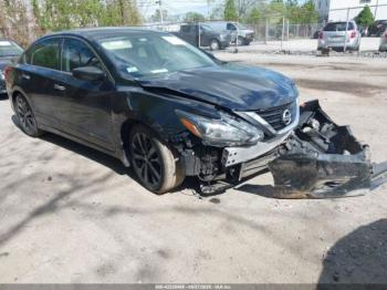  Salvage Nissan Altima