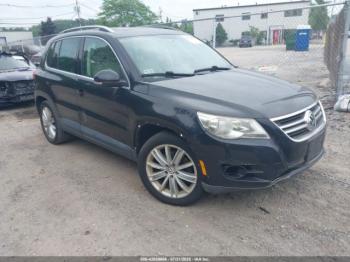  Salvage Volkswagen Tiguan
