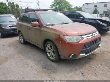 Salvage Mitsubishi Outlander
