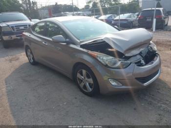  Salvage Hyundai ELANTRA