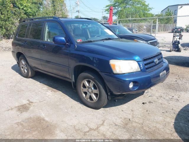  Salvage Toyota Highlander