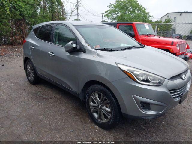  Salvage Hyundai TUCSON