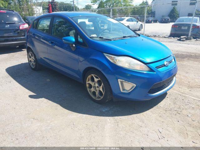  Salvage Ford Fiesta
