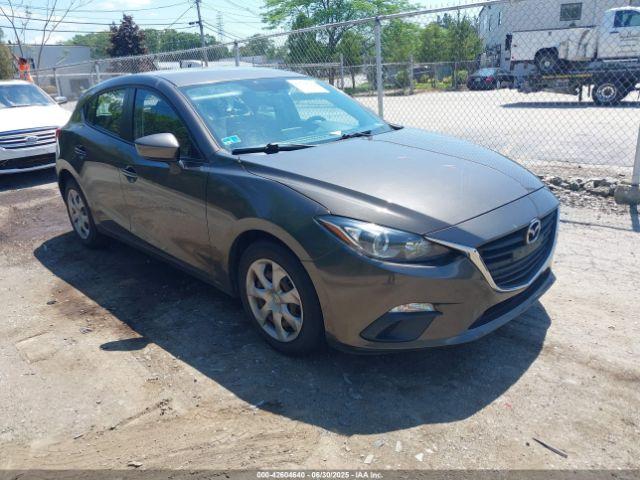  Salvage Mazda Mazda3