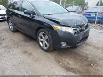  Salvage Toyota Venza