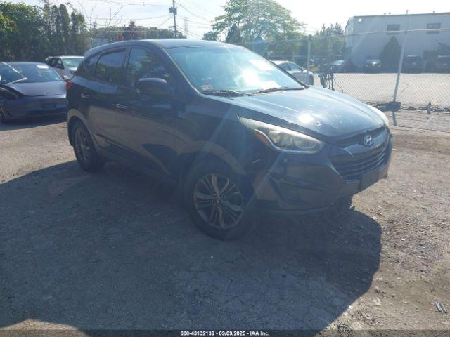  Salvage Hyundai TUCSON