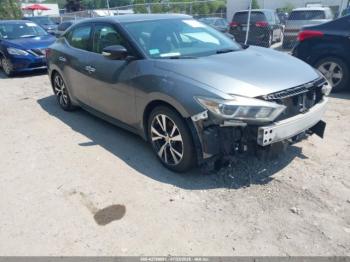  Salvage Nissan Maxima