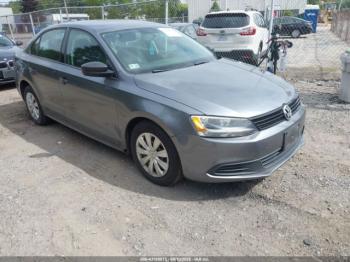  Salvage Volkswagen Jetta