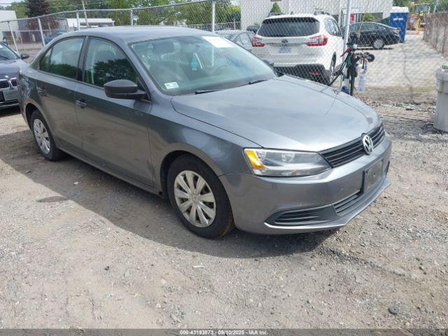  Salvage Volkswagen Jetta