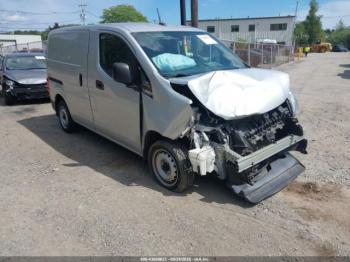  Salvage Nissan Nv