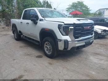  Salvage General Motors Sierra 2500HD