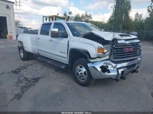  Salvage General Motors Sierra 3500HD