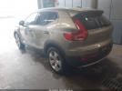 Volvo XC40 T5 Momentum Image 2