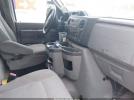 Ford E-350 Image 8