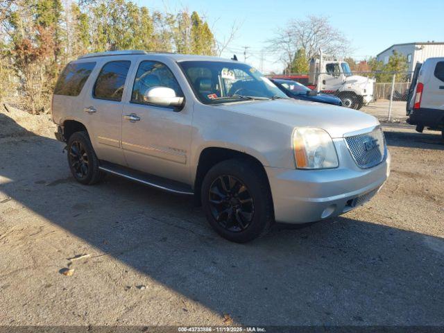  Salvage GMC Yukon
