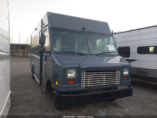  Salvage Ford E-450
