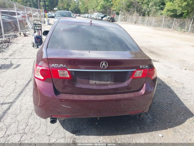 Acura TSX 2.4 Image 2