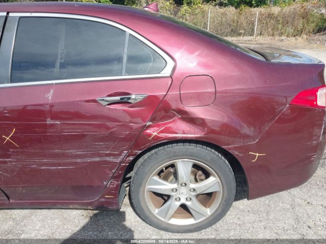 Acura TSX 2.4 Image 12