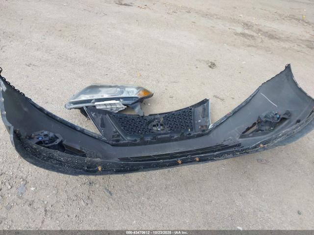 Nissan Pathfinder Platinum Image 17