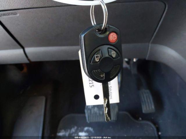 Ford Escape Se Image 5