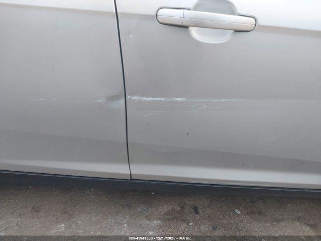 Ford Focus Se Image 12