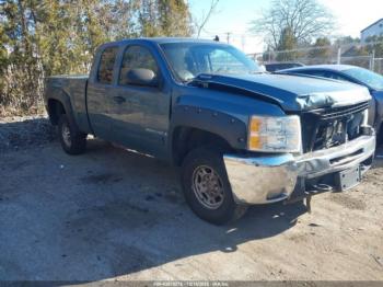  Salvage Chevrolet Silverado 2500
