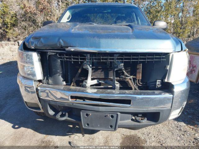 Chevrolet Silverado 2500 Lt1 Image 3